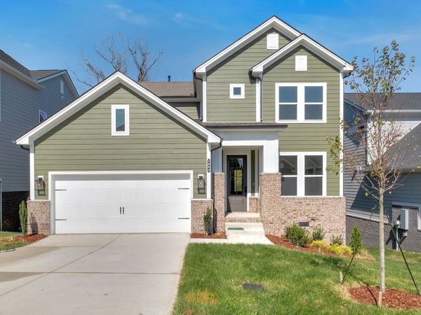 82 Russell Court , Lebanon, TN 37087