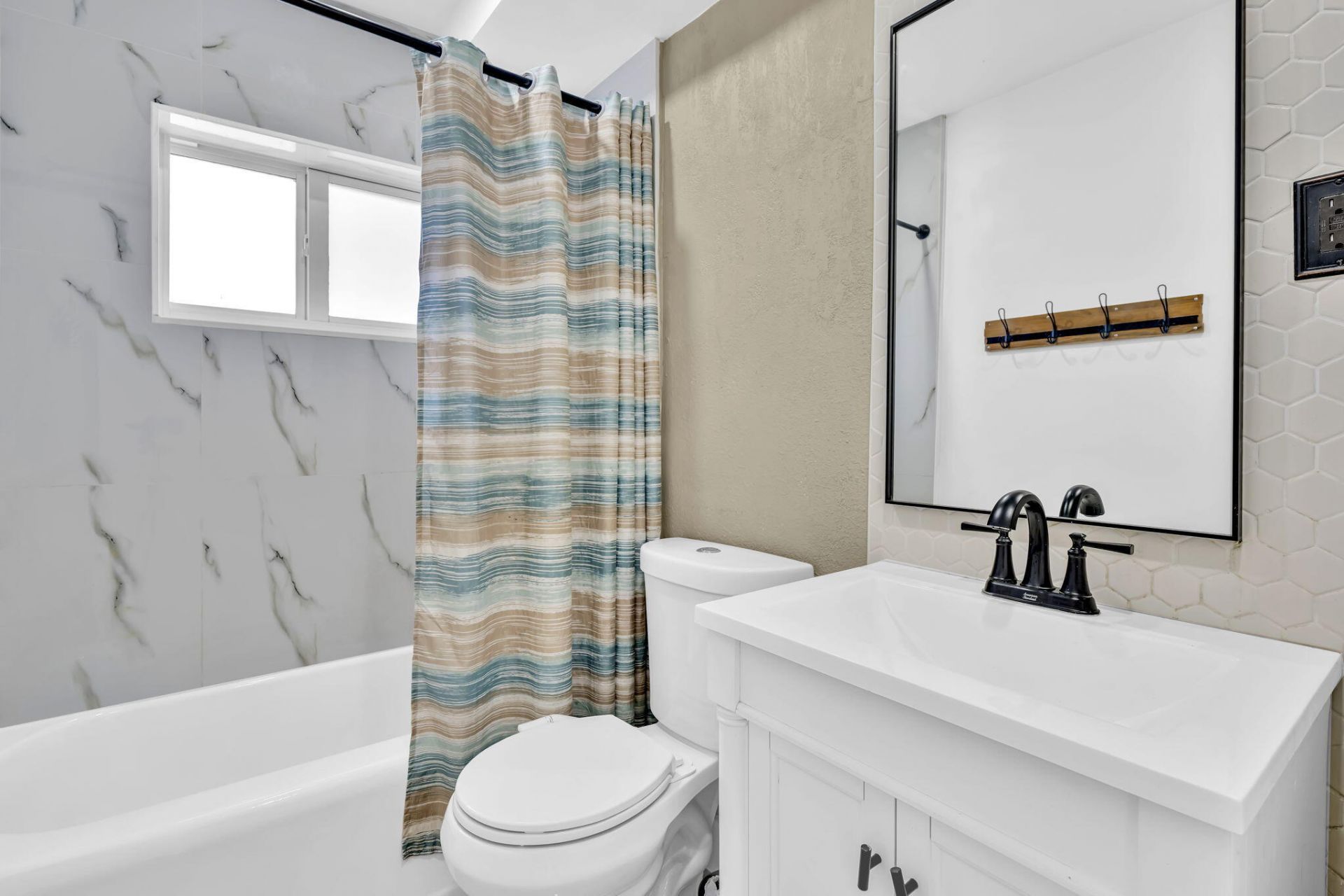 721 Fairway Drive, Plantation, FL 33317 Photo
