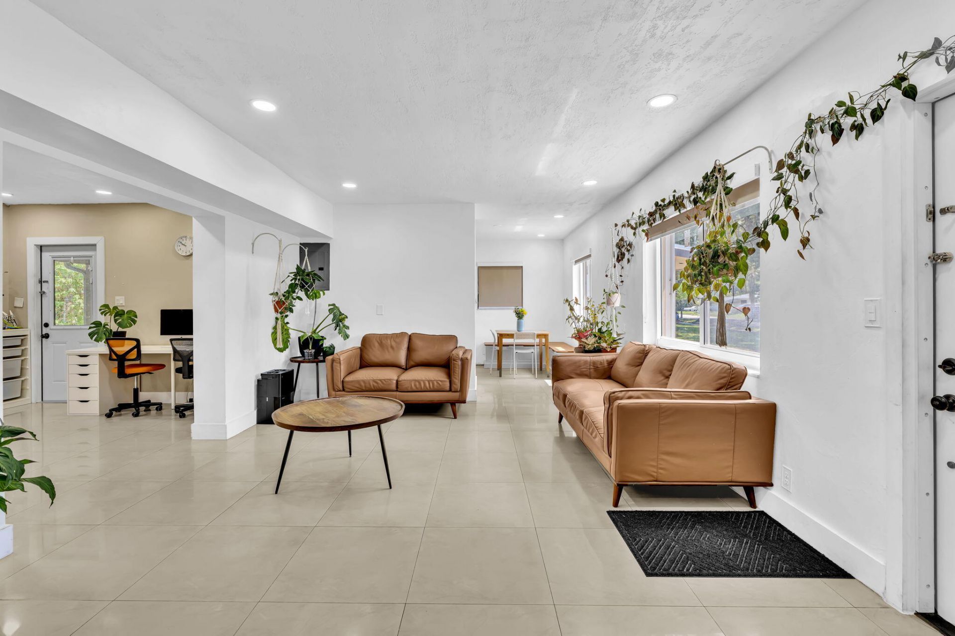 721 Fairway Drive, Plantation, FL 33317 Photo