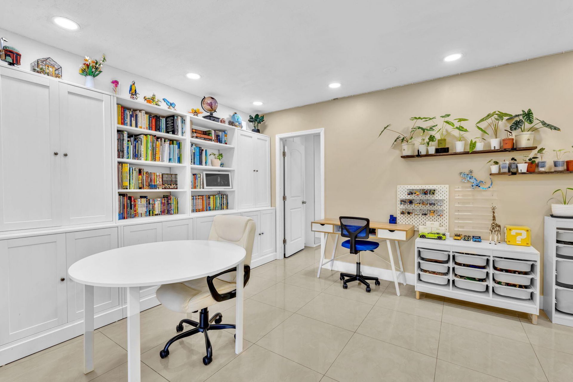 721 Fairway Drive, Plantation, FL 33317 Photo