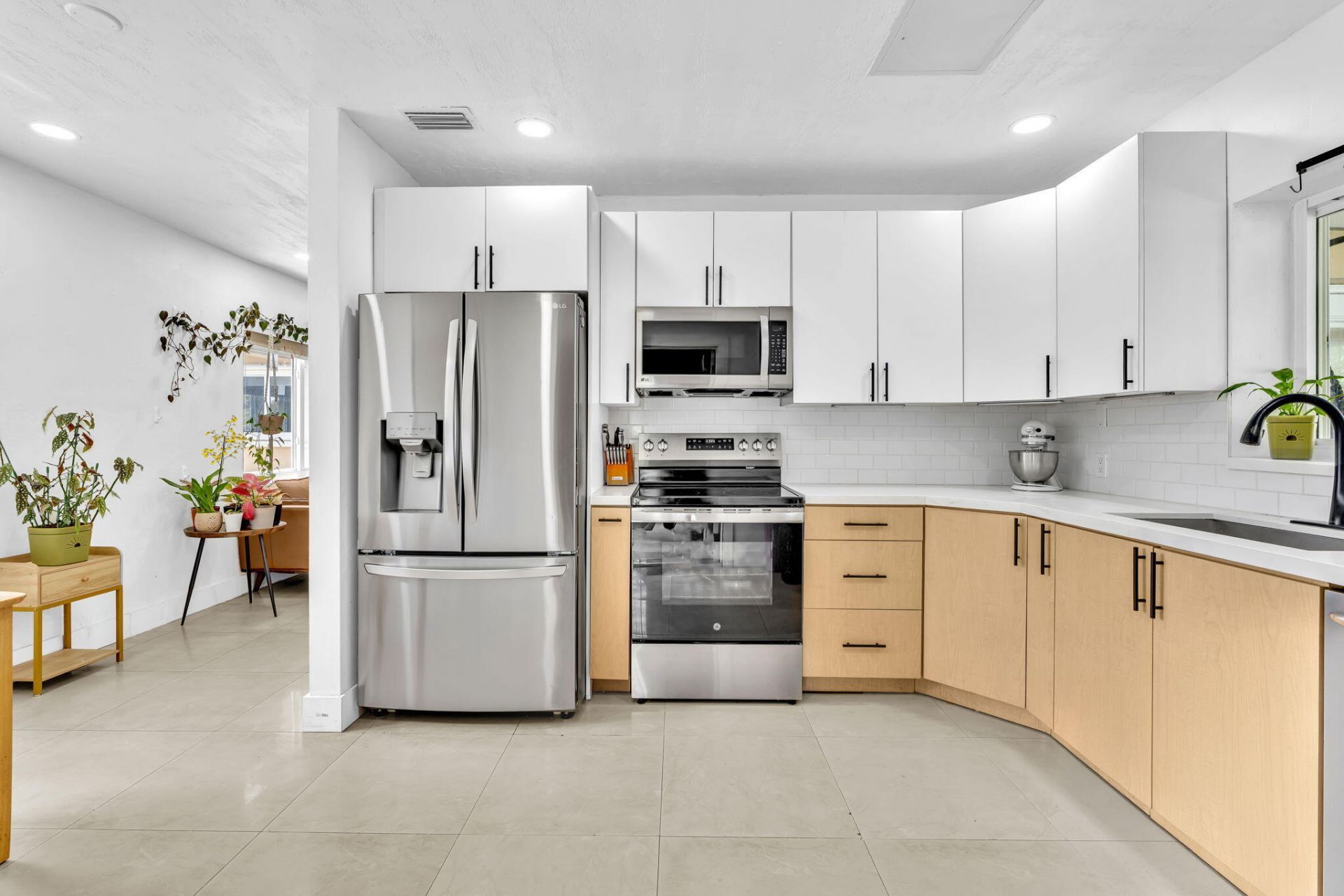 721 Fairway Drive, Plantation, FL 33317 Photo