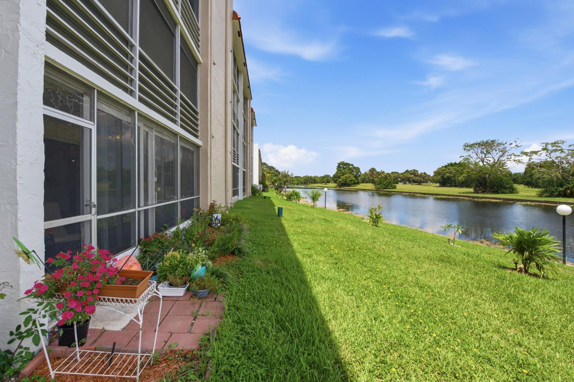 3601 Inverrary Drive, Unit 107, Lauderhill, FL 33319 Photo