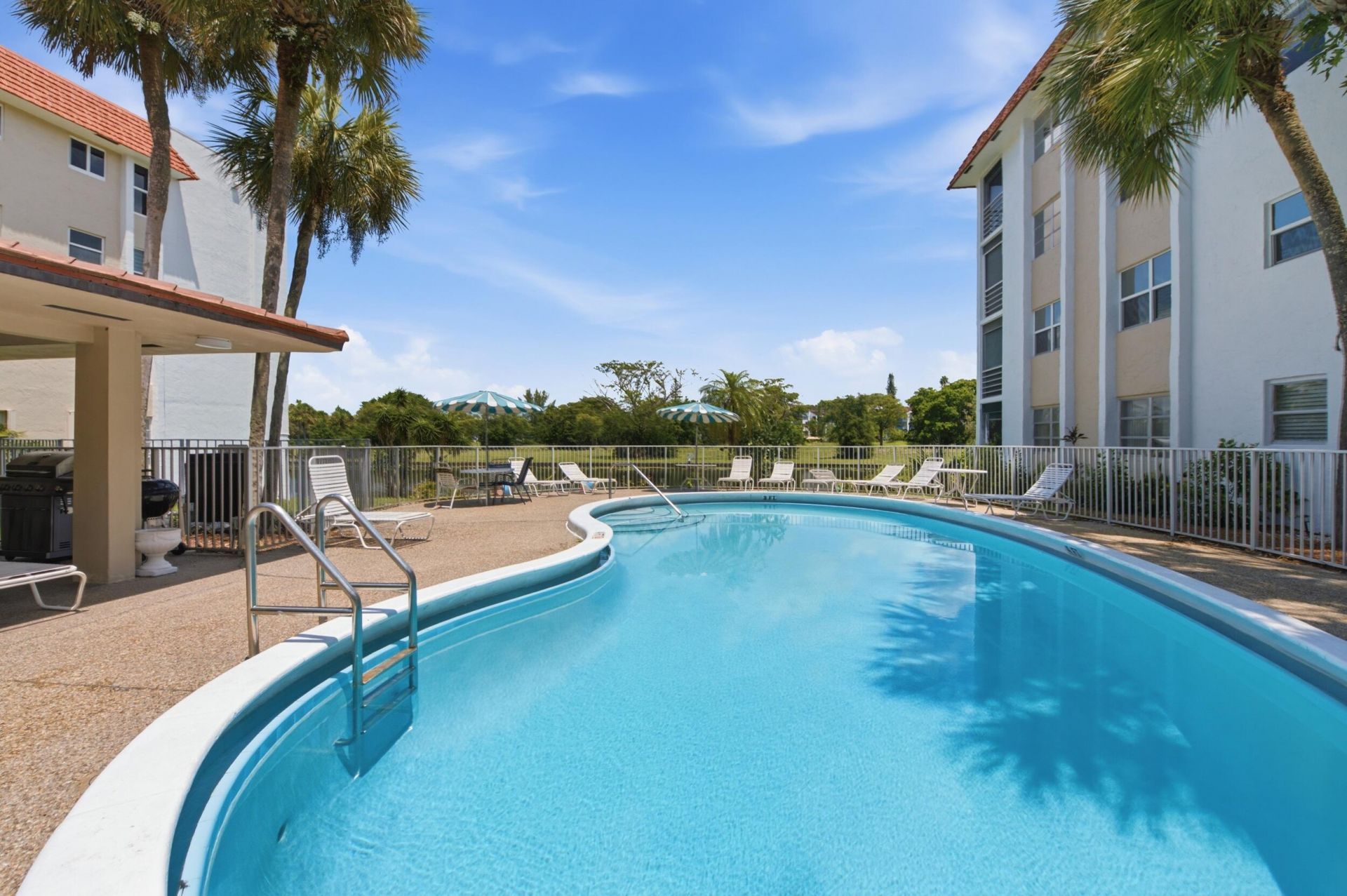 3601 Inverrary Drive, Unit 107, Lauderhill, FL 33319 Photo