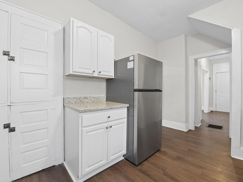 212 S Harris Avenue , Columbus, OH 43204 Photo 13