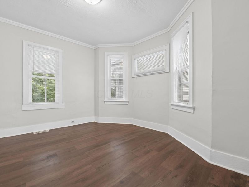 212 S Harris Avenue , Columbus, OH 43204 Photo 9