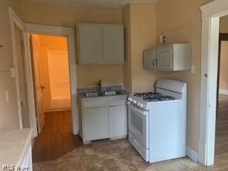 63-65 N Balch Street, Akron, OH 44303 Photo 11