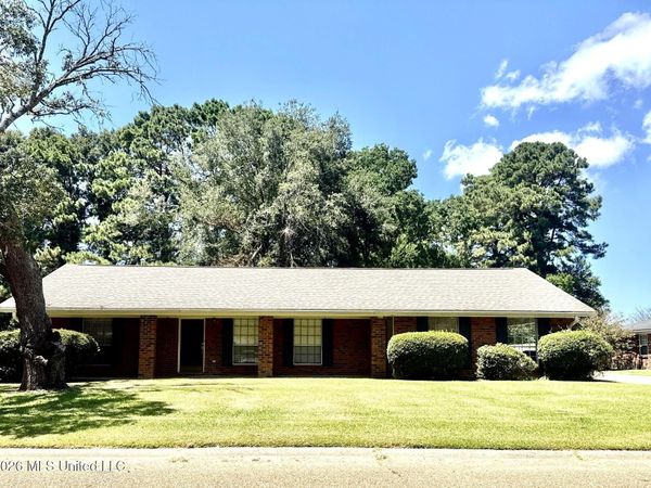 104 Arrowhead Drive, Natchez, MS 39120
