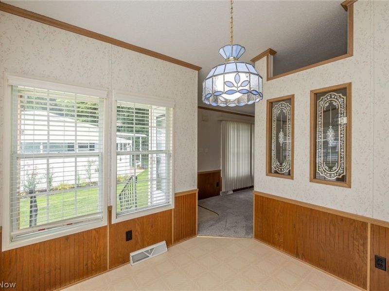 8 Jessica Lane, Olmsted Township, OH 44138 Photo 13