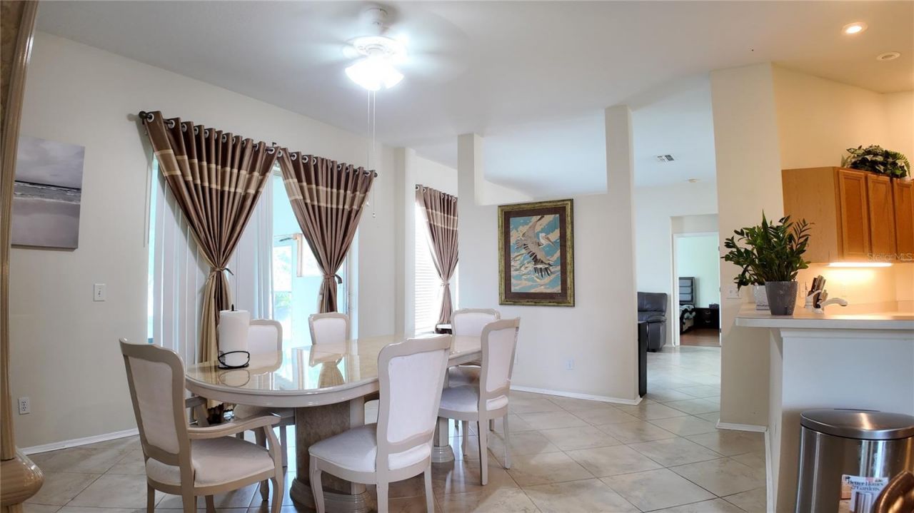 207 39th Street E, Bradenton, FL 34208 Photo