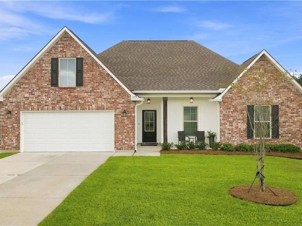1174 BARRINGTON Drive, Covington, LA 70435