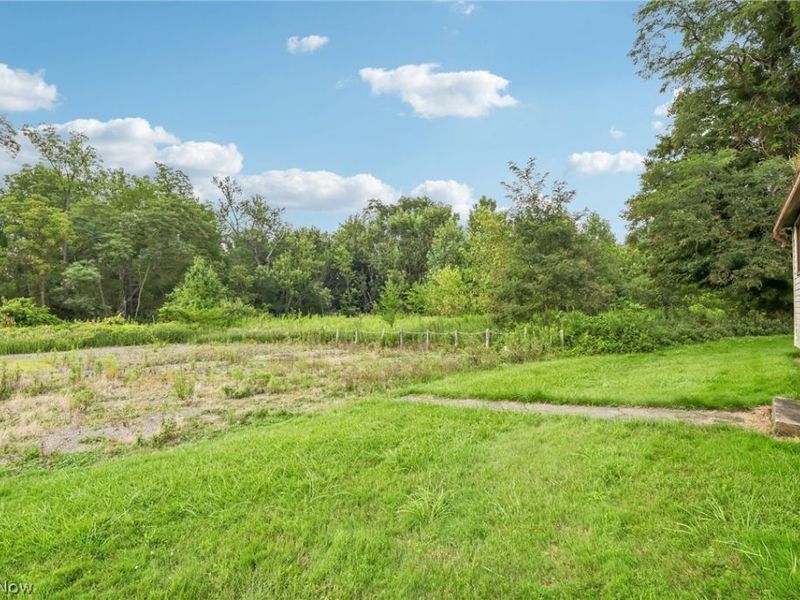 8741 Youngstown Pittsburgh Road, Poland, OH 44514 Photo 16
