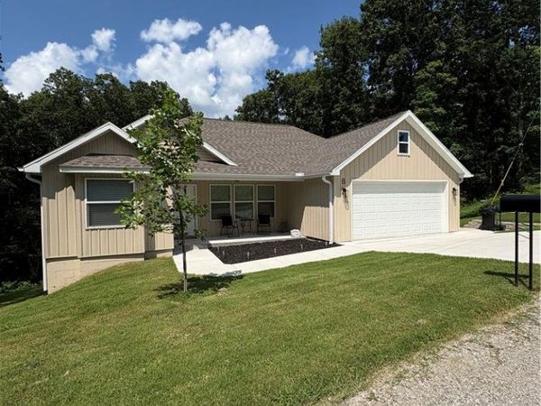 8 Ampthill Lane, Bella Vista, AR 72714