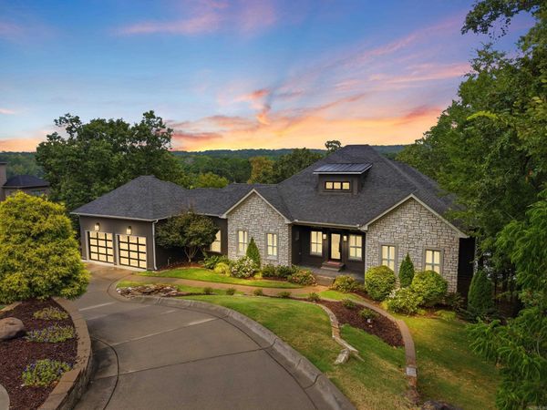 5800 Brush Creek Loop, Conway, AR 72034
