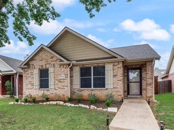 9005 Stewart Street, Cross Roads, TX 76227