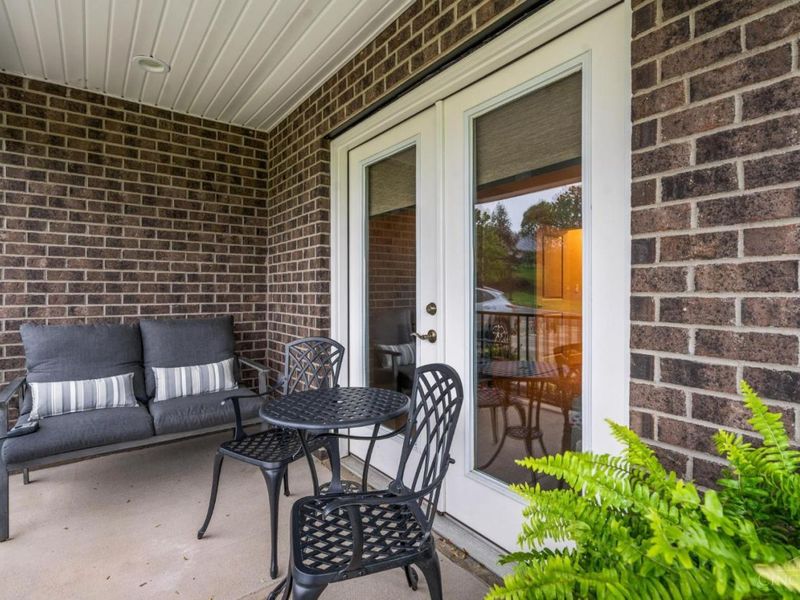 1904 Tipperary Drive, Middletown, OH 45042 Photo 4