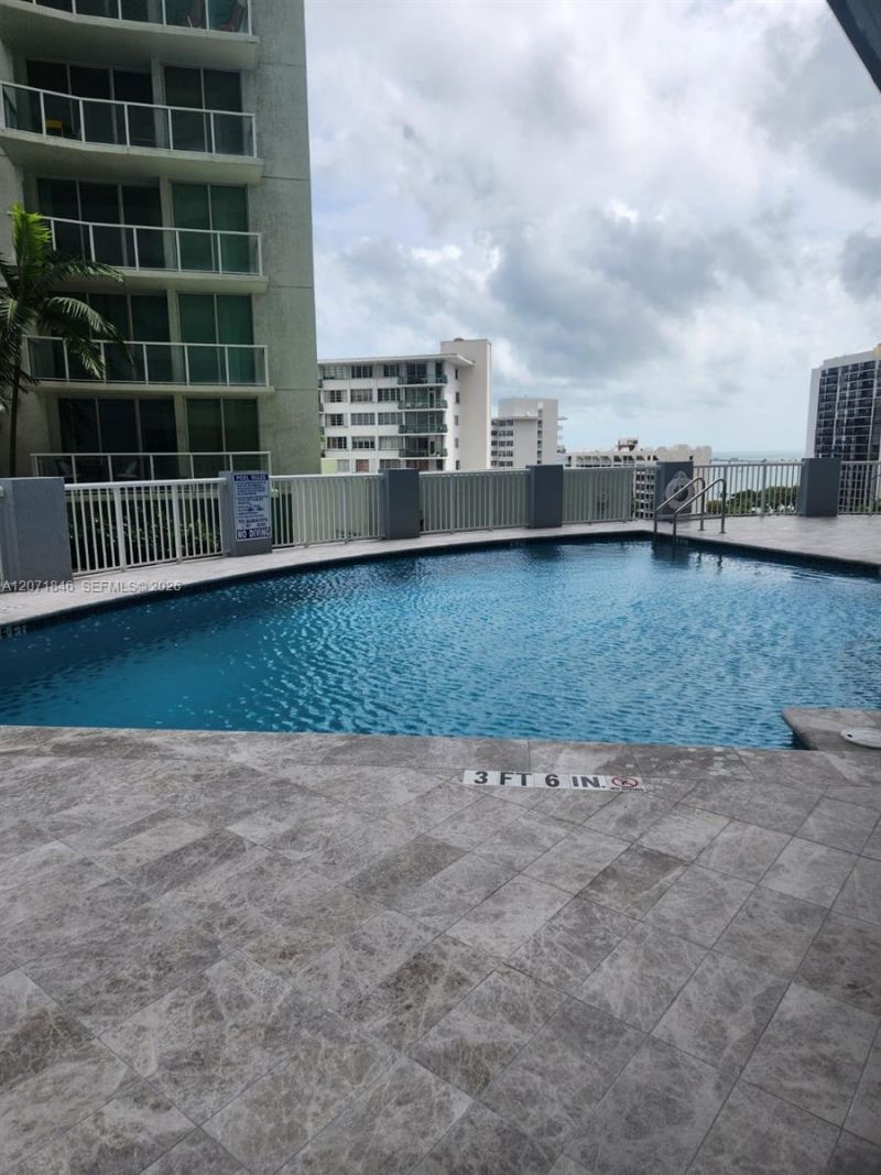 170 SE 14th St , Unit 2303, Miami, FL 33131 Photo