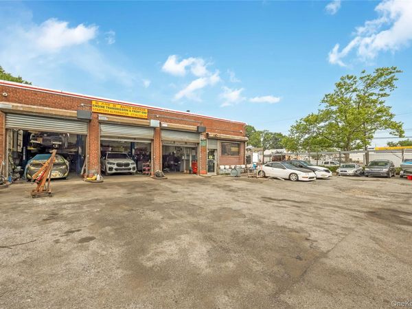 11704 Sutphin Boulevard, Jamaica, NY 11434
