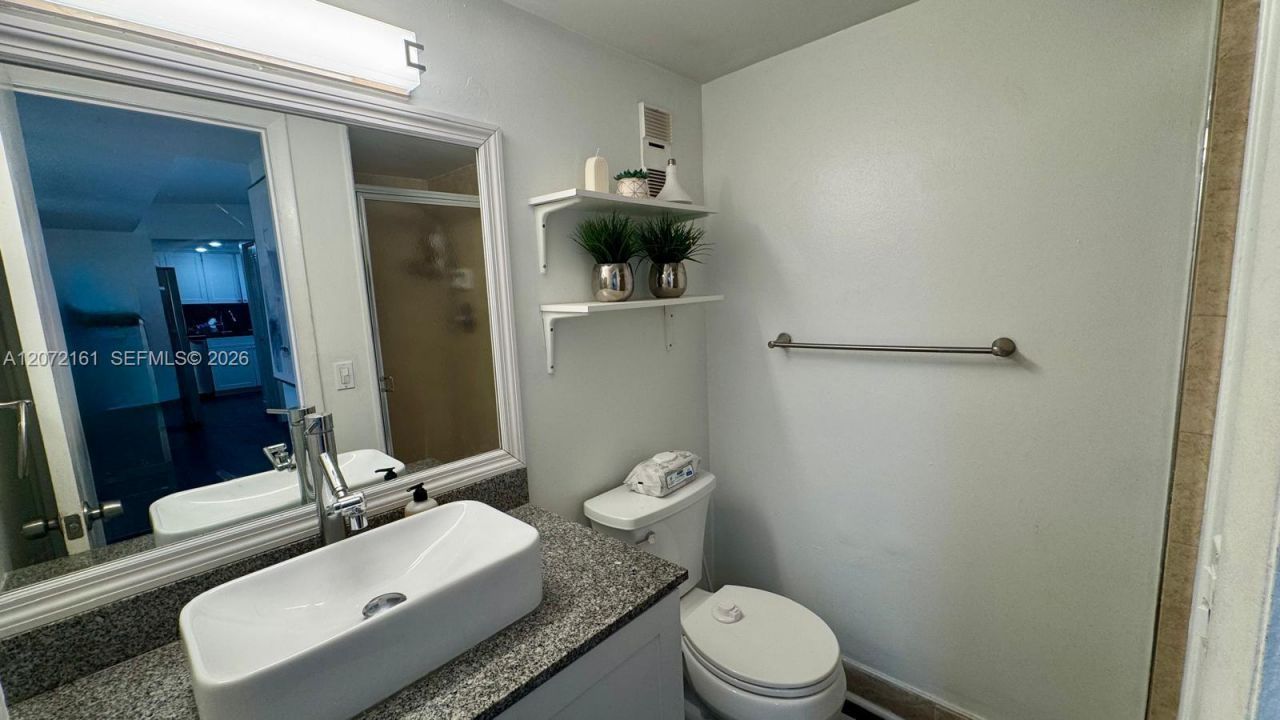 3390 Foxcroft Rd , Unit C305, Miramar, FL 33025 Photo