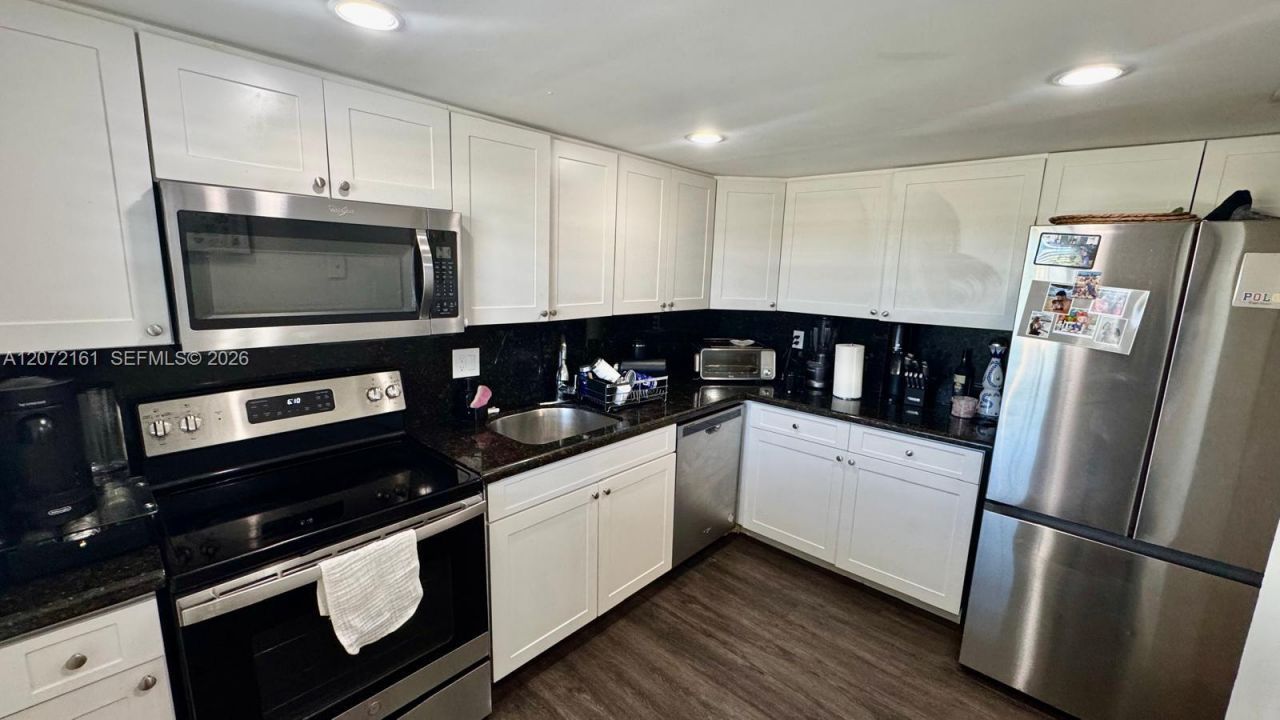 3390 Foxcroft Rd , Unit C305, Miramar, FL 33025 Photo