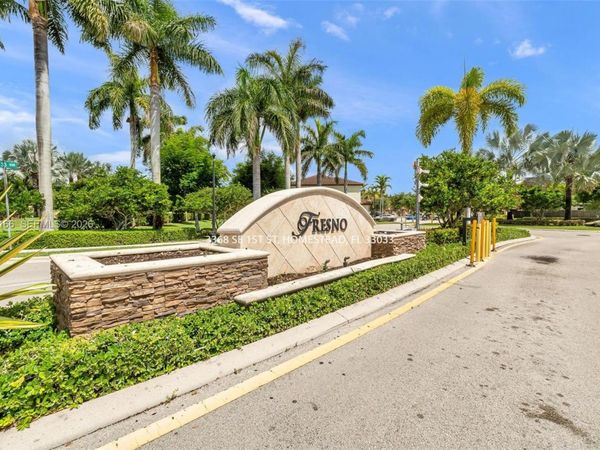 3368 SE 1st St , Homestead, FL 33033