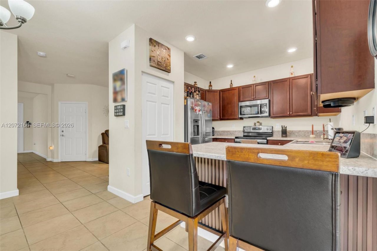 3368 SE 1st St, Homestead, FL 33033 Photo