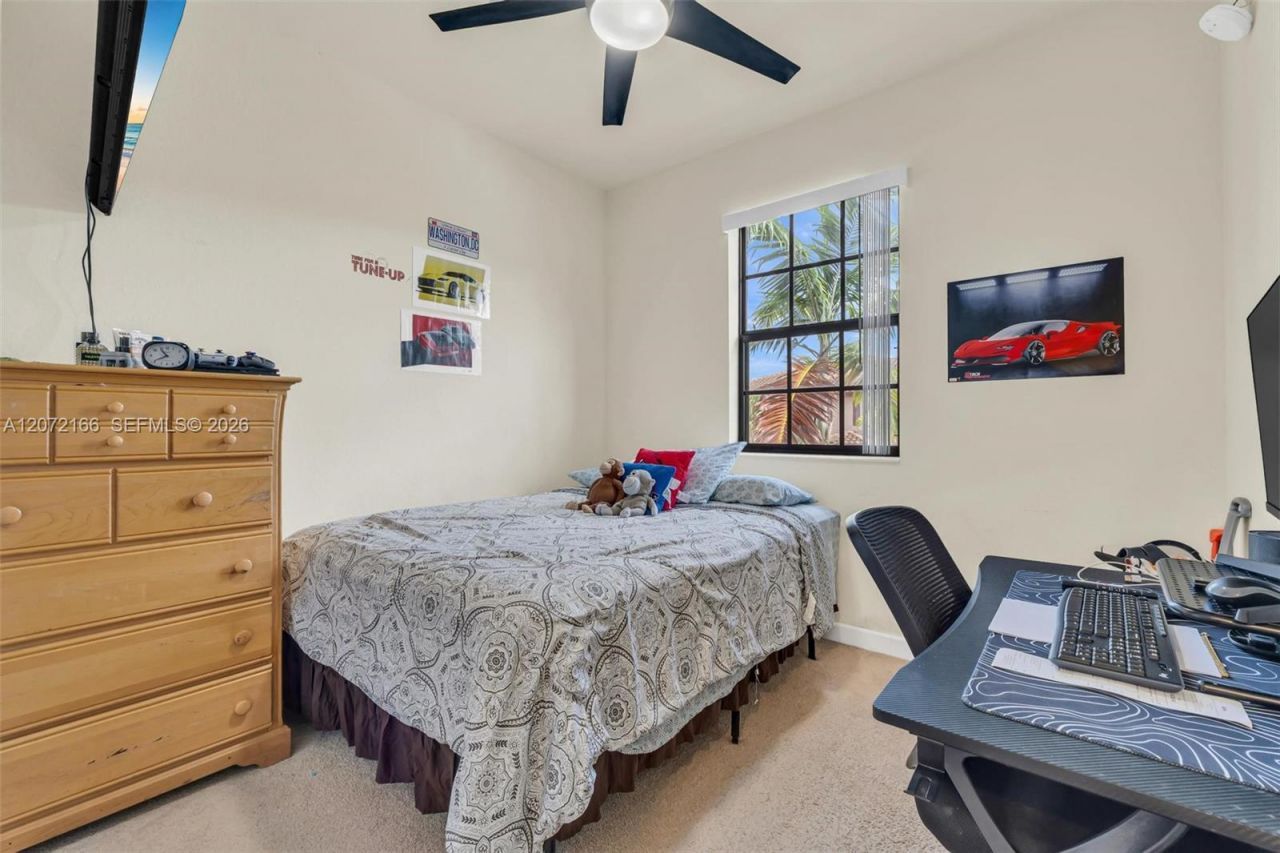 3368 SE 1st St, Homestead, FL 33033 Photo