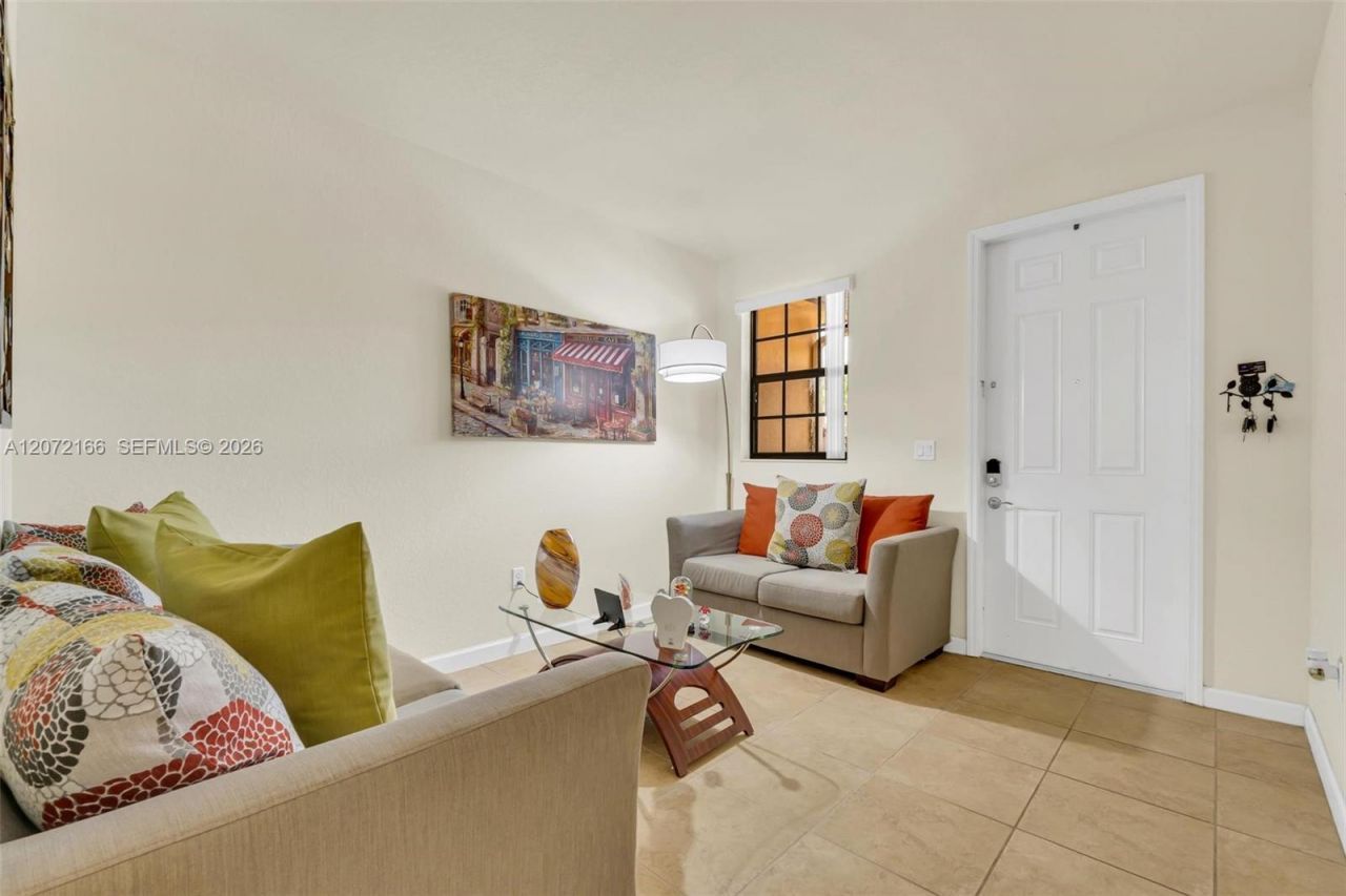 3368 SE 1st St, Homestead, FL 33033 Photo
