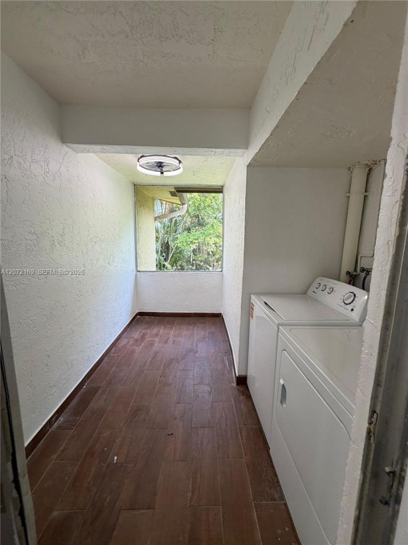 11101 Royal Palm Blvd , Unit 203, Coral Springs, FL 33065 Photo
