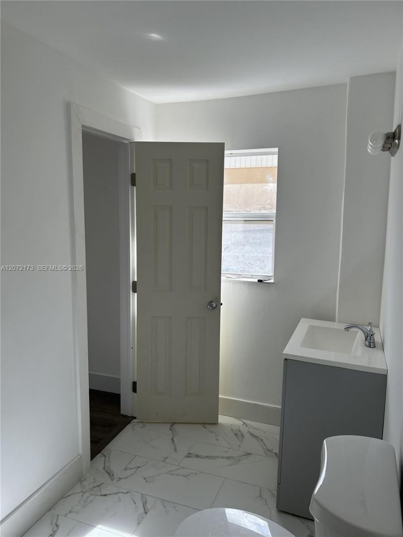 1245 NW 126th St , North Miami, FL 33167 Photo