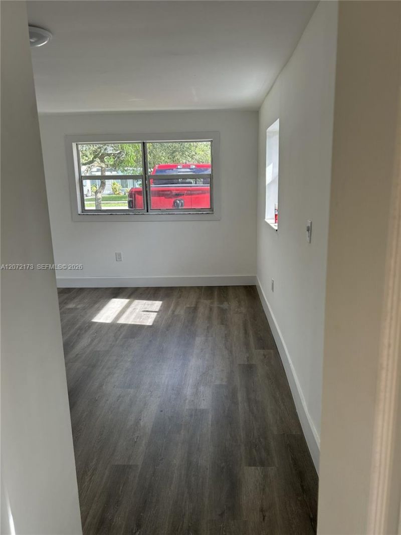 1245 NW 126th St , North Miami, FL 33167 Photo