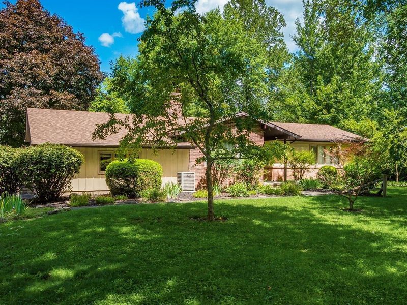 3686 Skyline Drive, Columbus, OH 43235 Photo 6