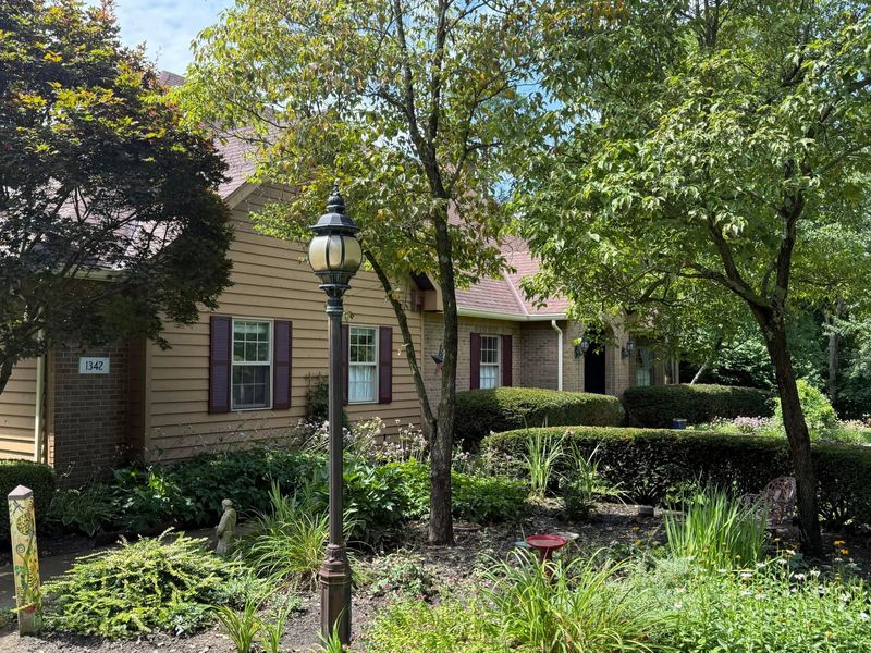 1342 Pinecrest Drive NE, Lancaster, OH 43130 Photo 4