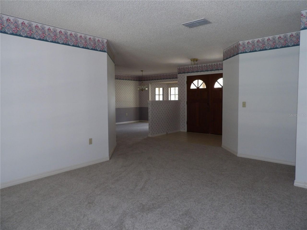 6282 Forestwood Drive E, Lakeland, FL 33811 Photo