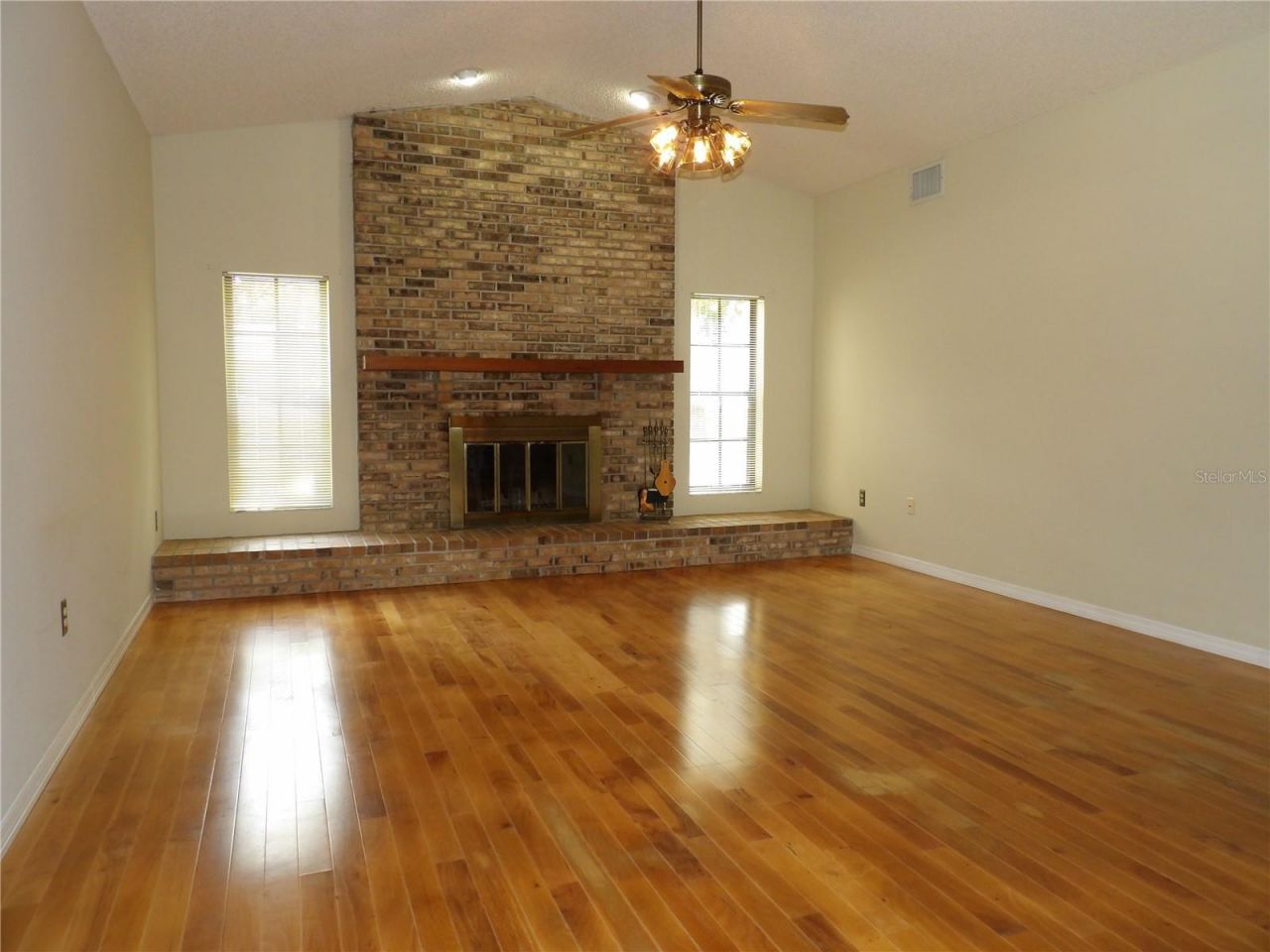 6282 Forestwood Drive E, Lakeland, FL 33811 Photo