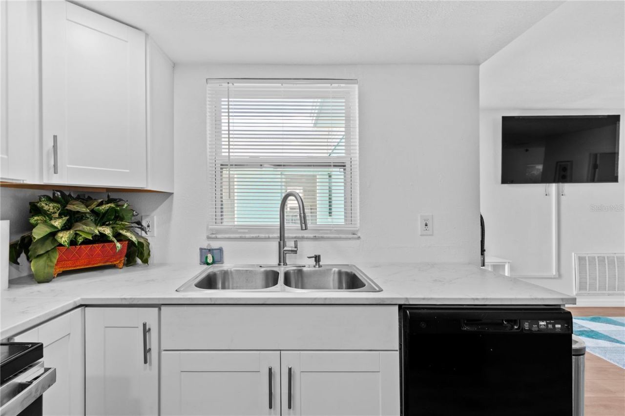 804 13th Avenue S, Saint Petersburg, FL 33701 Photo