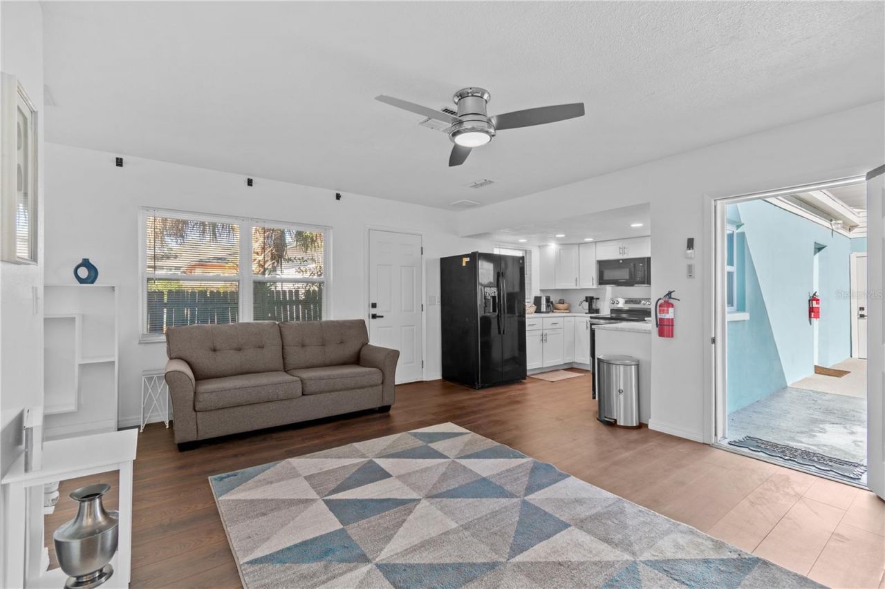 804 13th Avenue S, Saint Petersburg, FL 33701 Photo