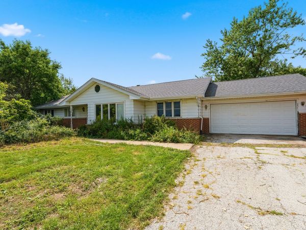 30640 S Ashland Avenue, Beecher, IL 60401
