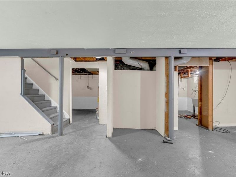 15901 Edgewood Avenue, Cleveland, OH 44137 Photo 28
