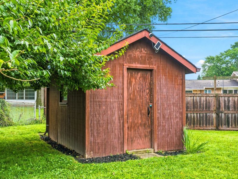1420 Noe Bixby Road , Columbus, OH 43232 Photo 47