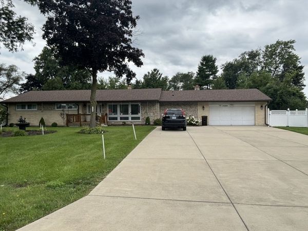 130 Birchwood Road, Northbrook, IL 60062