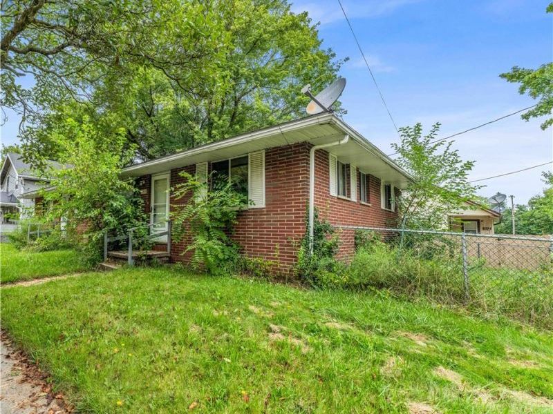 1143 Santee Avenue, Unit 2/1143, Akron, OH 44306 Photo 12