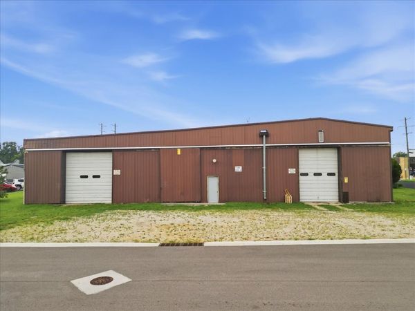 300 Ave A , Rock Falls, IL 61071
