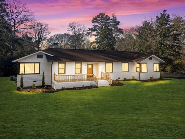 1099 Pine Valley Road, Griffin, GA 30224