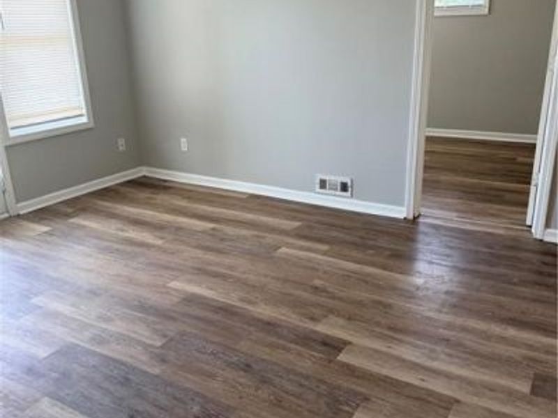 10917 Bernard Avenue, Cleveland, OH 44111 Photo 8
