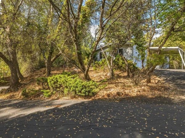 10956 Green St, Columbia, CA 95310