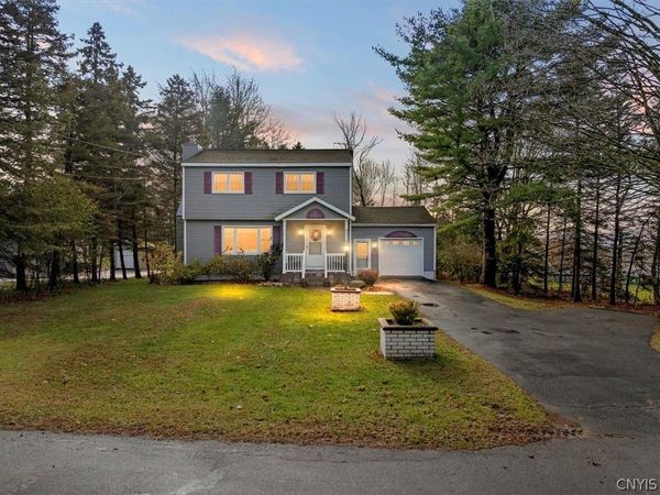 9986 Clearview, Marcy, NY 13403