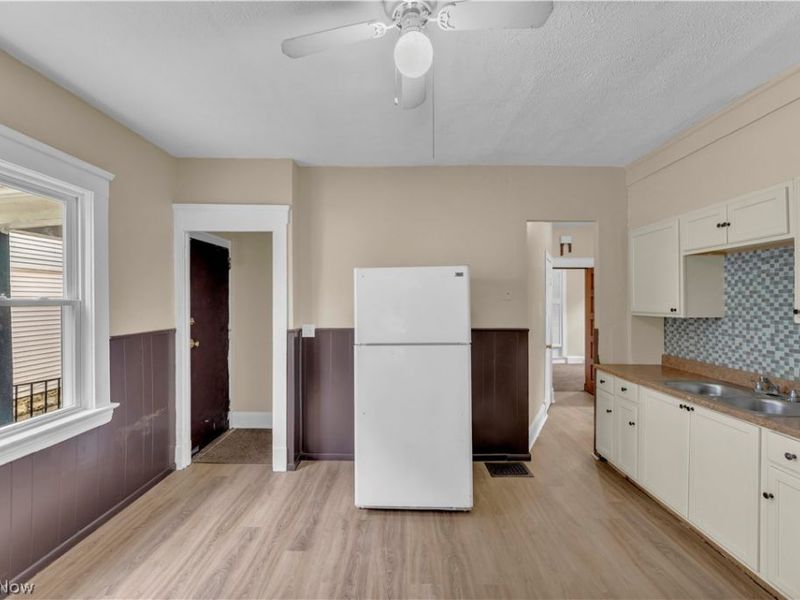 3617 E 57th Street , Unit 1/DN, Cleveland, OH 44105 Photo 11