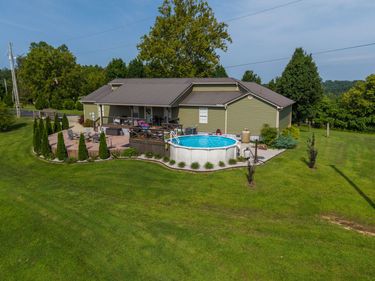 1662 S Tree Tower Road, Sand Gap, KY 40481