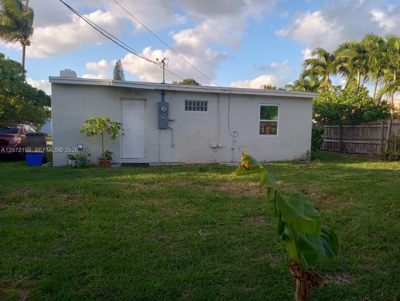 508 W Beech Rd , West Palm Beach, FL 33409 Photo