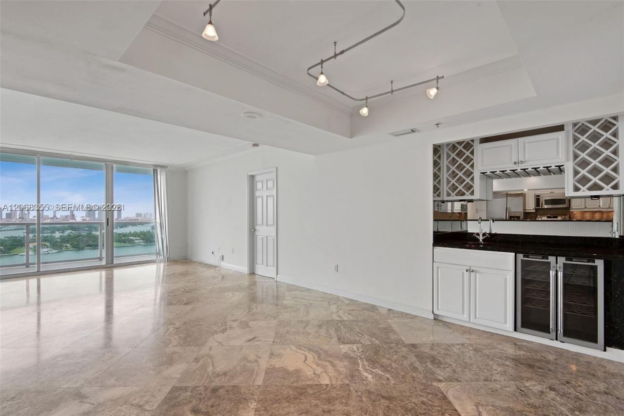 650 West Ave , Unit 2307, Miami Beach, FL 33139 Photo
